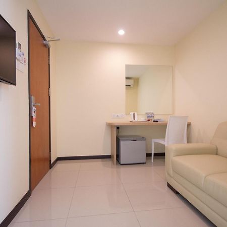 118 Hotel Macalister George Town Esterno foto