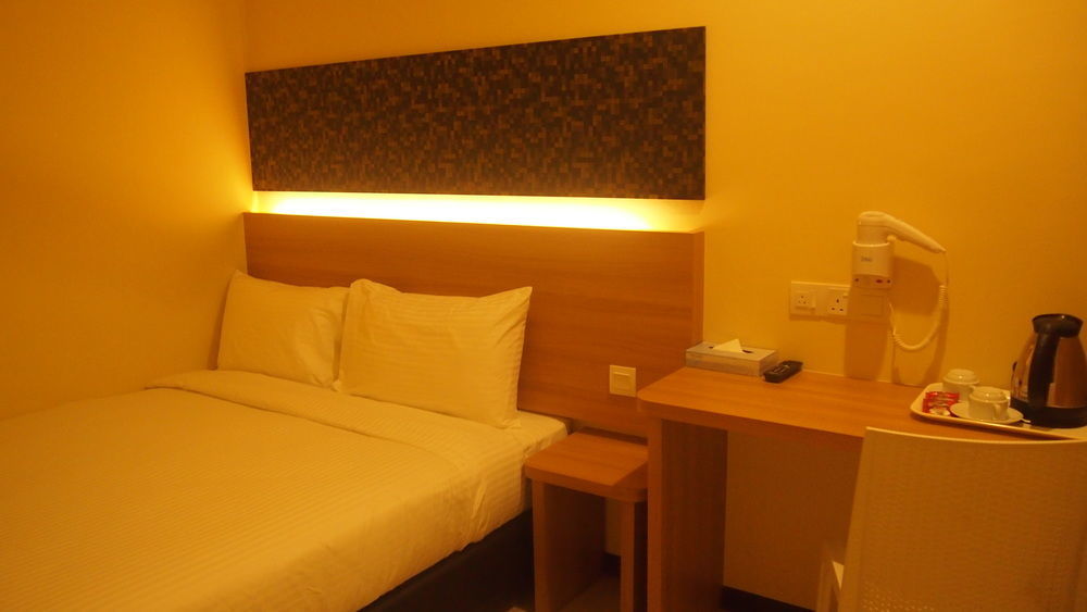 118 Hotel Macalister George Town Esterno foto