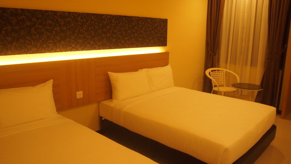 118 Hotel Macalister George Town Esterno foto